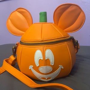 Mickey pumpkin crossbody